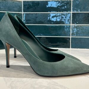 Italian Green Suede heels size 8